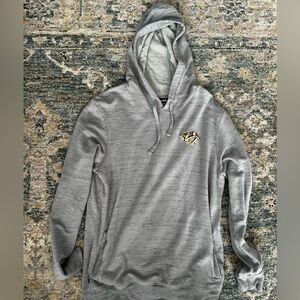 Men’s Nashville Predators Travis Mathew Light Grey/Gray Cloud Hoodie Size Small